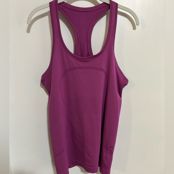 Lululemon Swiftly Tech Racerback 2.0 | Size 8 | Vivid Plum - Picture 6 of 9
